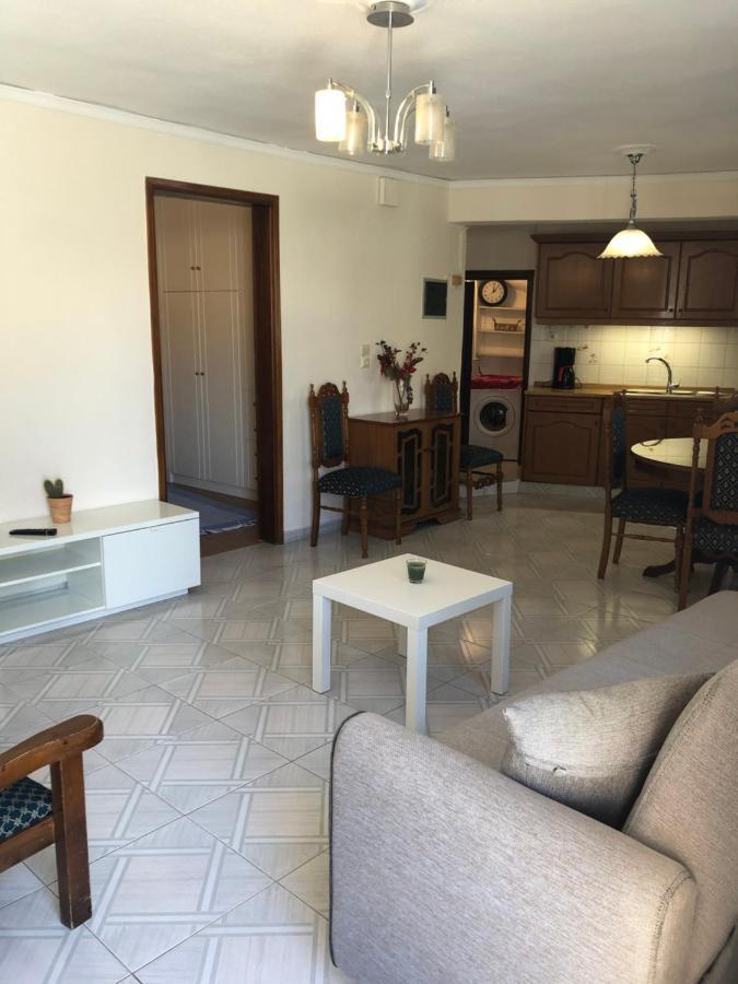 דירות House In נאפפליו מראה חיצוני תמונה