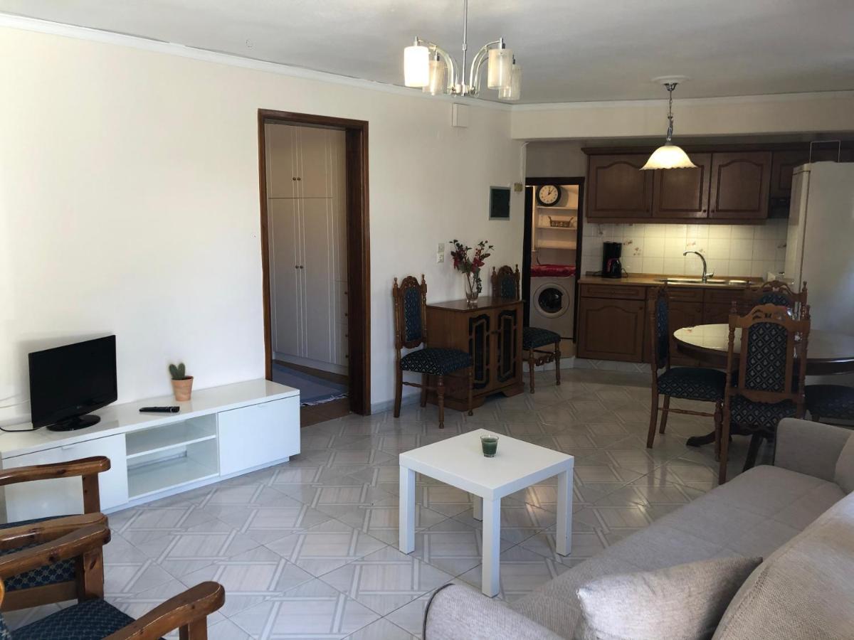 דירות House In נאפפליו מראה חיצוני תמונה